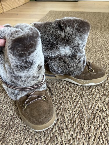 Snow boots real - snow, rabbit